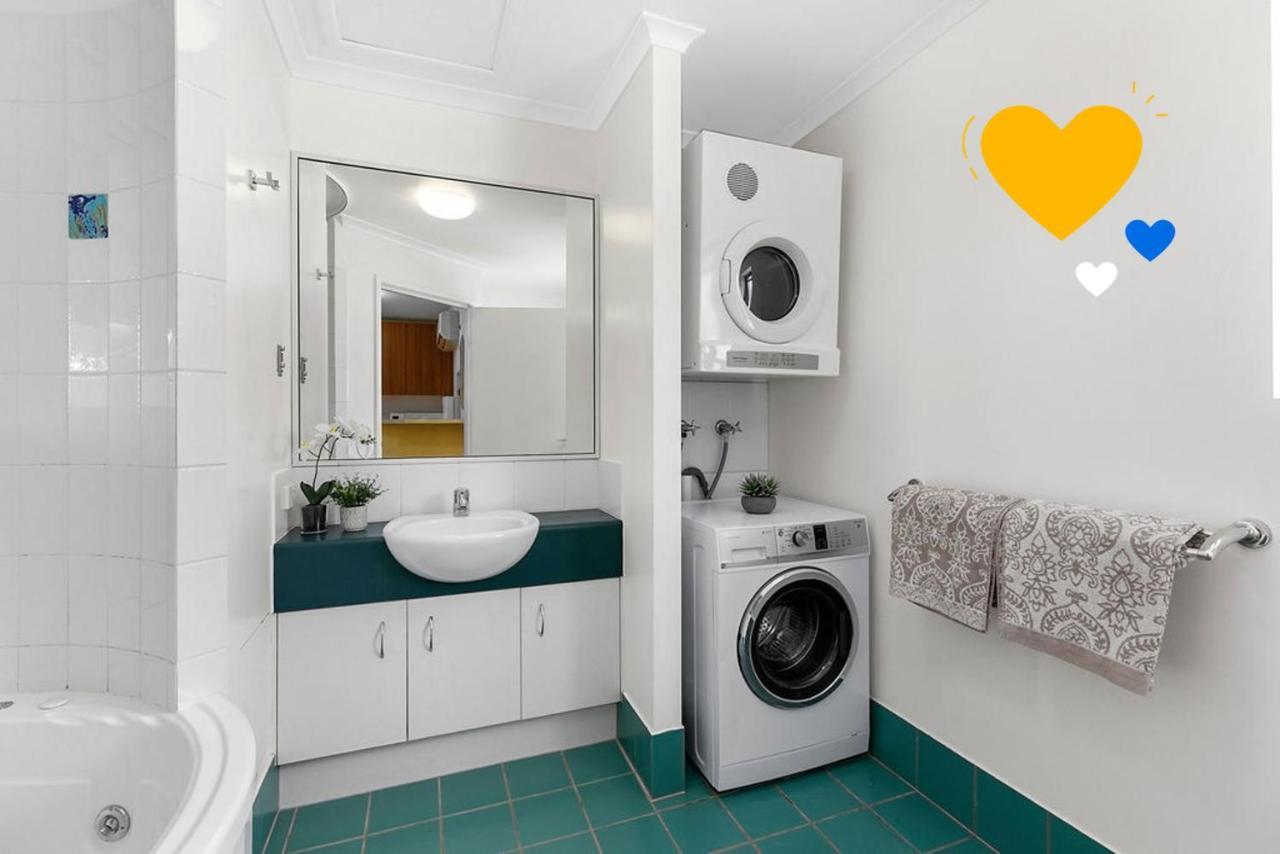 Gorgeous Apartment In Luxurious Noosa Resort Noosaville Bagian luar foto